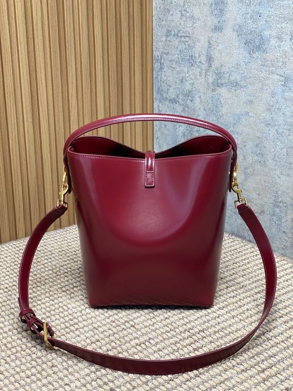Y51 top handle bags